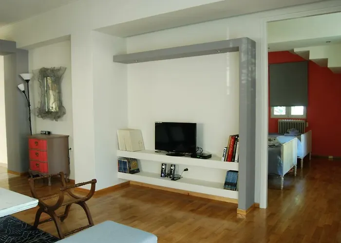 Affordable Luxury Garden Apartment